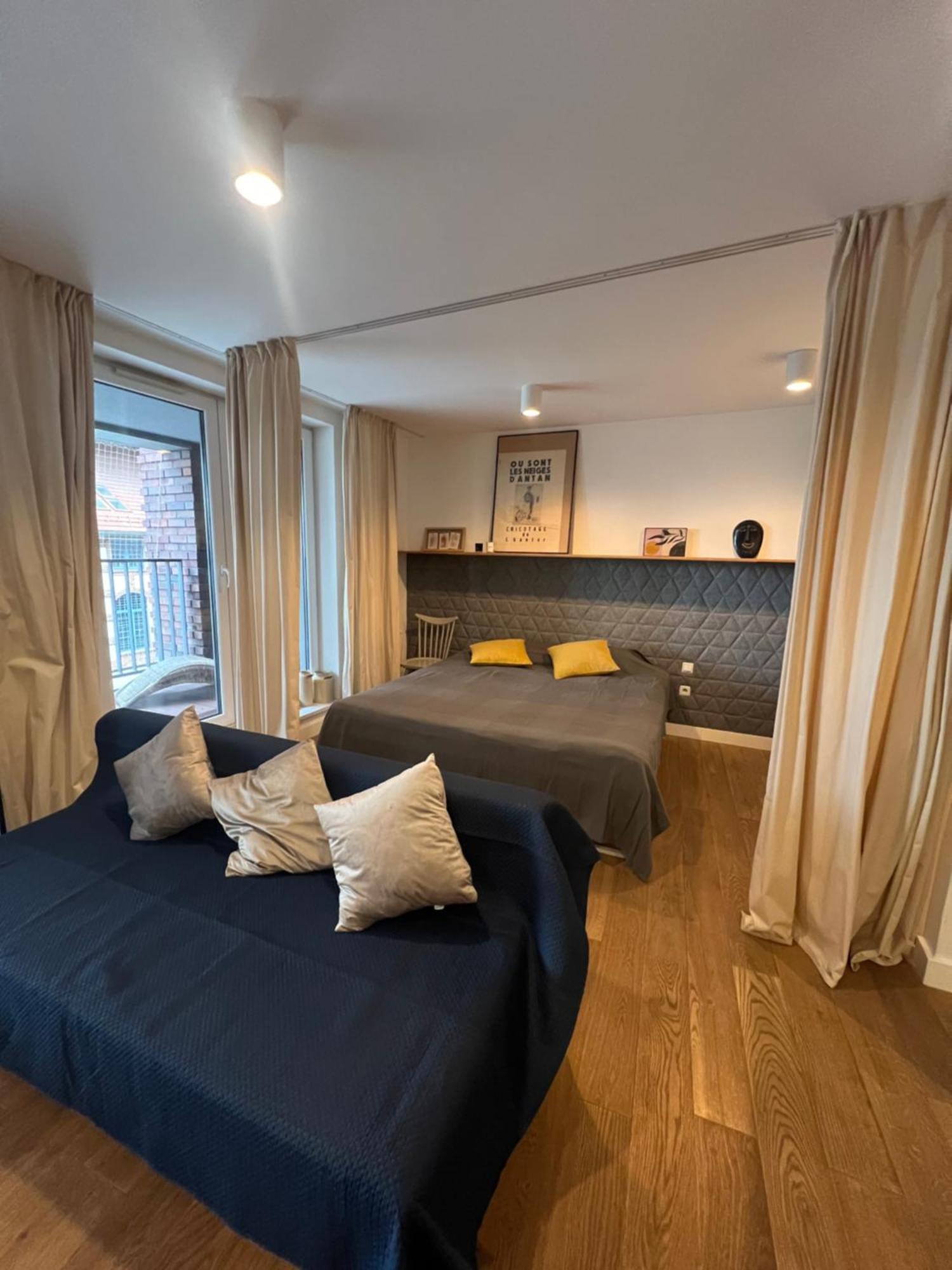 Apartament By The River